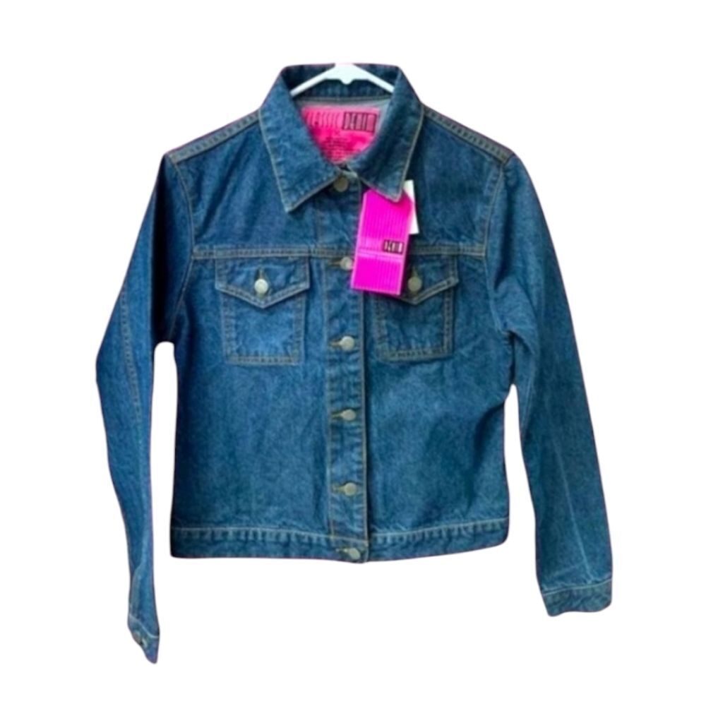 PRICE FIRM! $35 Women's Classic Denim Jacket